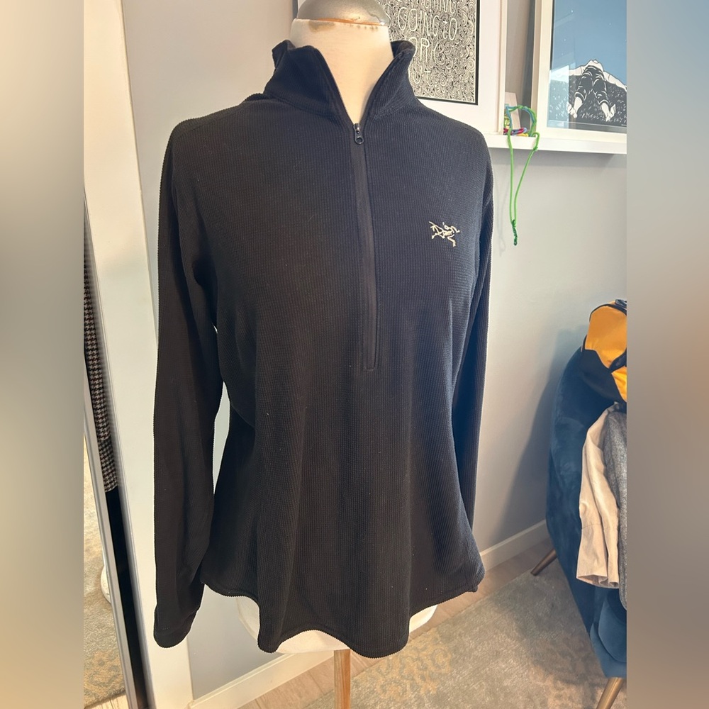 Arc'teryx Black Women's Top